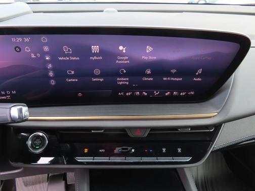 Ebony Twilight Metallic 2026 Buick Envision Avenir