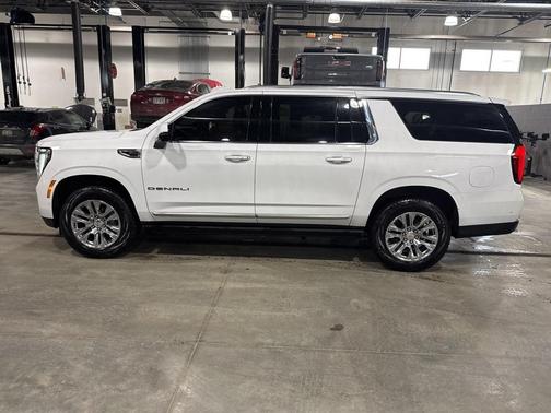 2025 GMC Yukon XL Denali