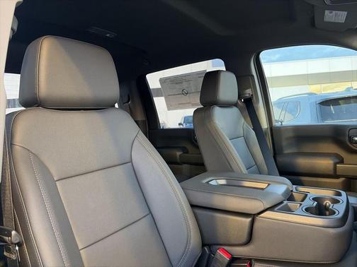 Onyx Black 2025 GMC Sierra 2500 Pro