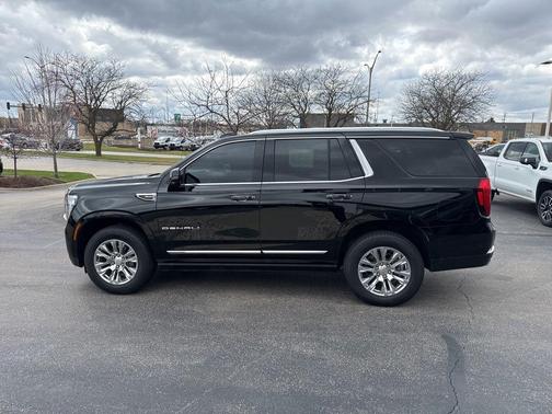 Black 2025 GMC Yukon Denali