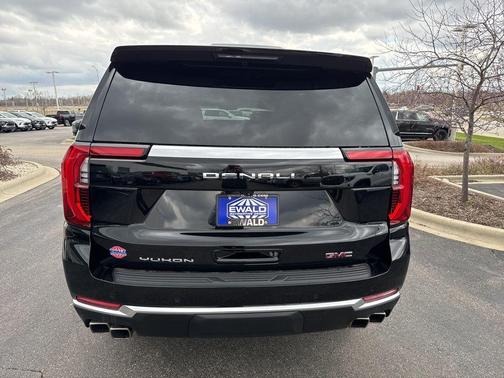 Black 2025 GMC Yukon Denali