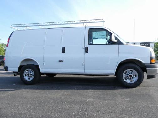 2025 GMC Savana 2500 Work Van