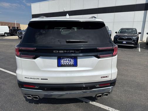White Frost Tri-Coat 2025 GMC Acadia Denali