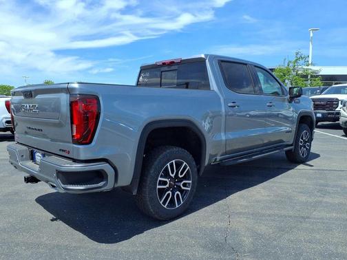 Sterling 2026 GMC Sierra 1500 AT4