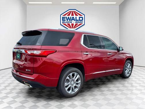 Cajun Red Tintcoat 2018 Chevrolet Traverse Premier