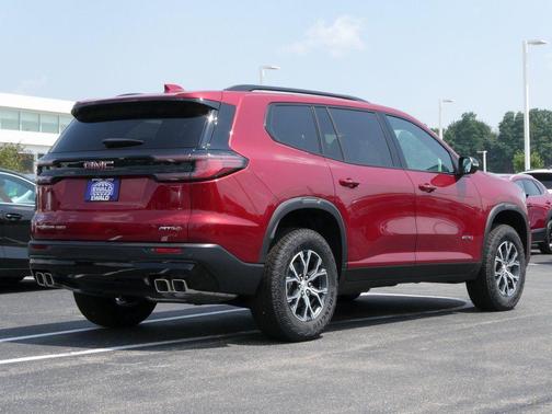 2025 GMC Acadia AT4