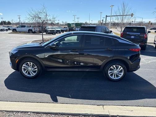 Ebony Twilight Metallic 2025 Buick Envista Preferred