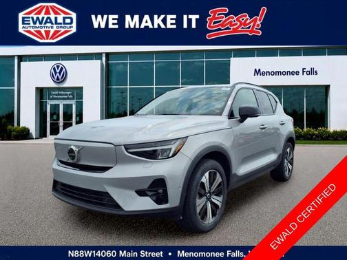 Silver 2023 Volvo XC40 Recharge Pure Electric Twin Plus