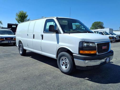 Summit White 2026 GMC Savana 3500 Work Van
