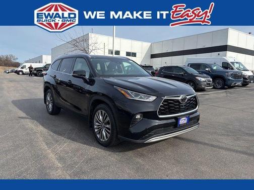 Midnight Black Metallic 2020 Toyota Highlander Platinum