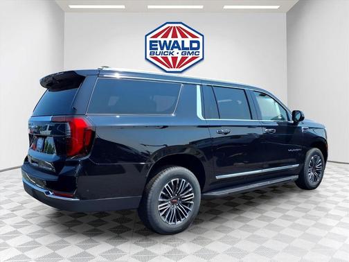Onyx Black 2026 GMC Yukon XL Elevation