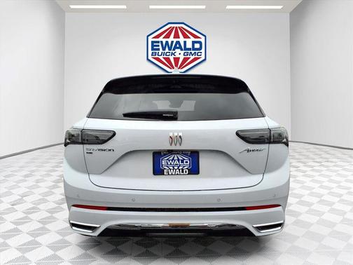 White Tri-Coat 2026 Buick Envision Avenir