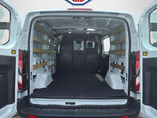 Oxford White 2024 Ford Transit-250 Base