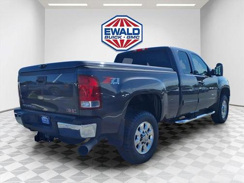 Storm Gray Metallic 2011 GMC Sierra 2500 SLE