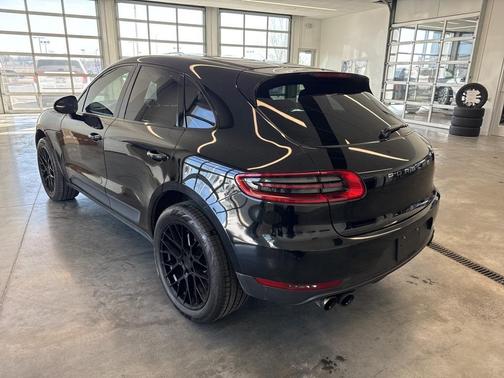 2015 Porsche Macan S