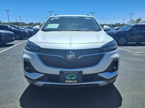White Frost Tri-Coat 2021 Buick Encore GX Essence