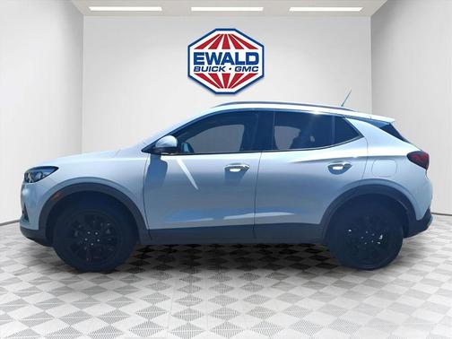 White Frost Tri-Coat 2021 Buick Encore GX Essence