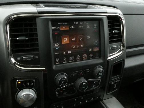 2017 RAM 1500 Sport