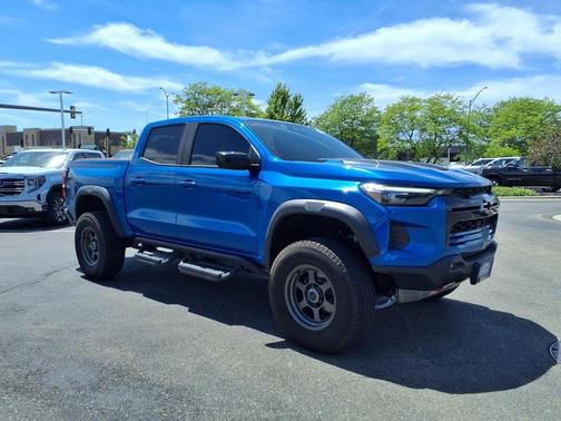 Glacier Blue Metallic 2023 Chevrolet Colorado ZR2