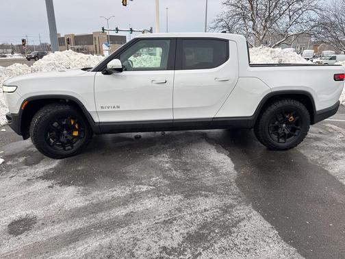 2022 Rivian R1T Launch Edition