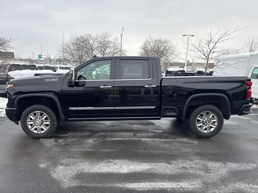 2024 Chevrolet Silverado 2500 High Country