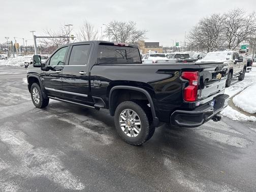2024 Chevrolet Silverado 2500 High Country