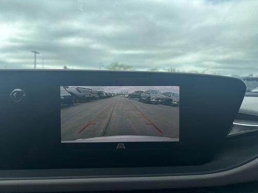 White Frost Tri-Coat 2026 Buick Envista Avenir
