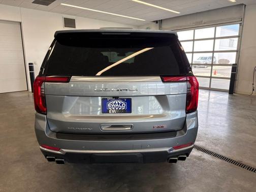 Sterling 2025 GMC Yukon XL Denali