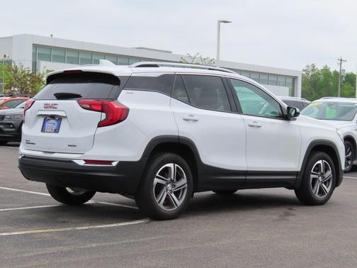Summit White 2020 GMC Terrain SLT