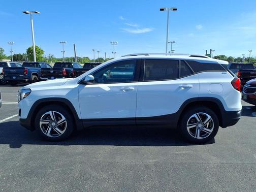 Summit White 2020 GMC Terrain SLT