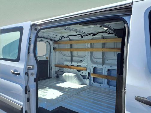 Oxford White 2023 Ford Transit-250 Base