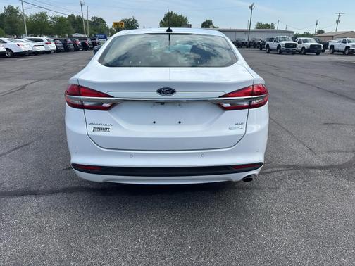 Oxford White 2018 Ford Fusion SE