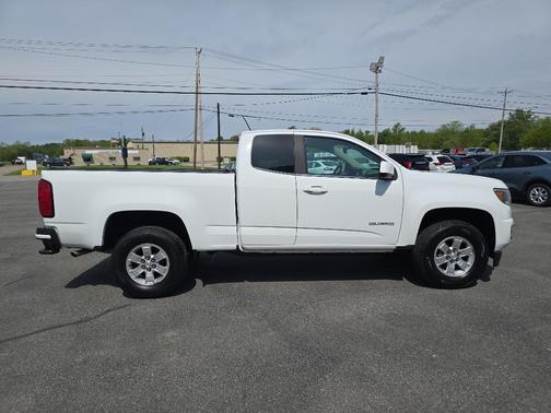 Summit White 2018 Chevrolet Colorado WT