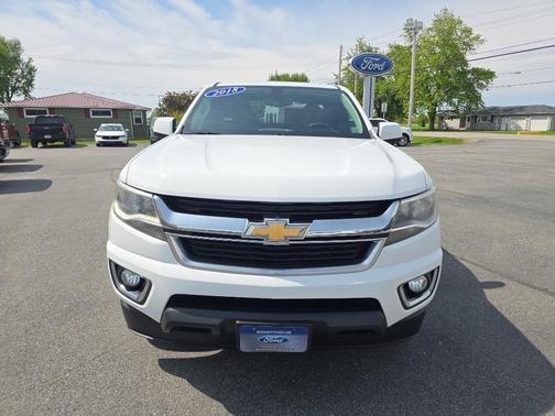 Summit White 2018 Chevrolet Colorado WT