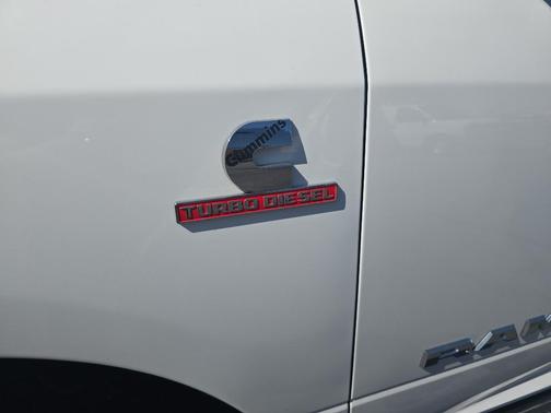 2019 RAM 2500 Tradesman Crew Cab 4x4 6'4' Box