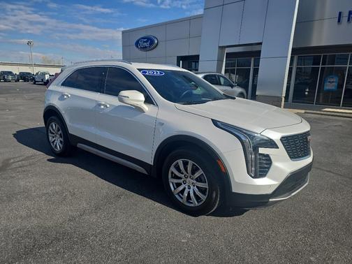 2022 Cadillac XT4 Premium Luxury