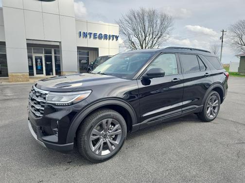 Agate Black Metallic 2026 Ford Explorer Active
