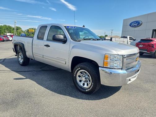 Silver Ice Metallic 2013 Chevrolet Silverado 1500 LS