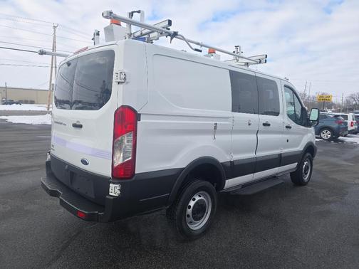 2017 Ford Transit-250 Base