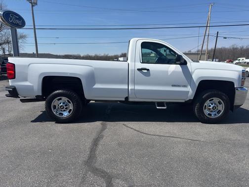 Summit White 2016 Chevrolet Silverado 2500 WT