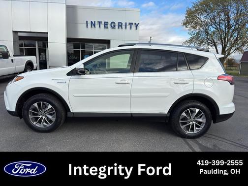 2018 Toyota RAV4 Hybrid LE