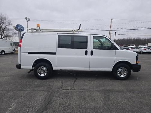 2011 Chevrolet Express 2500 Work Van