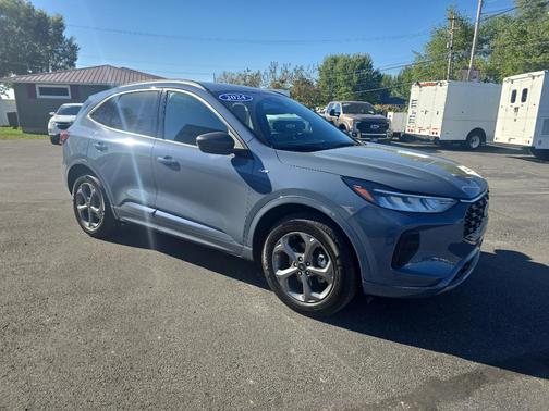 2024 Ford Escape ST-Line