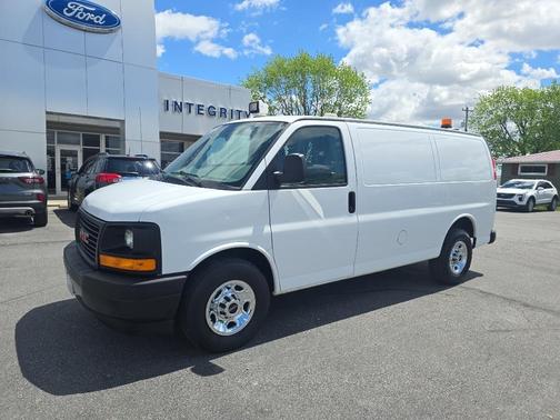 Summit White 2017 GMC Savana 2500 Work Van