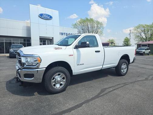 2020 RAM 2500 Tradesman Regular Cab 4X4 8' Box