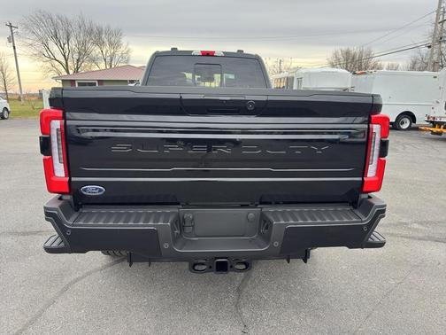 2026 Ford F-250 Platinum