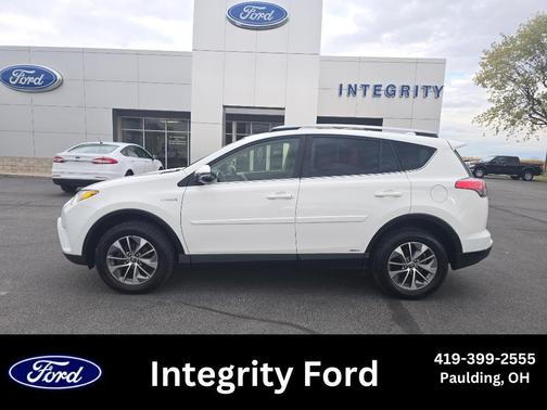 2018 Toyota RAV4 Hybrid LE