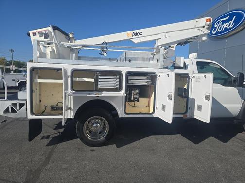 2012 Ford F-450 XL