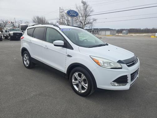 2015 Ford Escape SE
