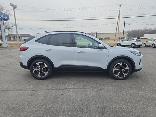 2026 Ford Escape ST-Line Select